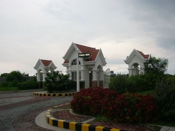 120 sqm Residential and COmmercial Lots for Sale in Costa Verde Rosario Cavite beside SM Mall (2022)