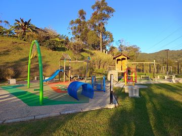 New, Modern Home in Community with Lakes, Sports Areas and Nature Trails, La Ceja