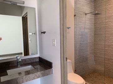 CASA EN VENTA EN LADERAS CARANDAY (EL URO)