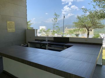 CASA EN VENTA EN LADERAS CARANDAY (EL URO)