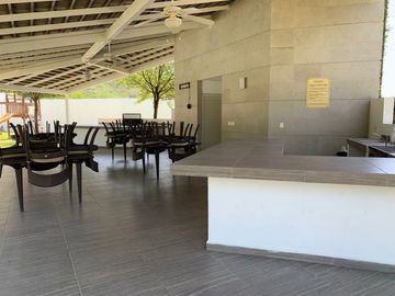 CASA EN VENTA EN LADERAS CARANDAY (EL URO)