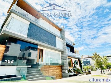 Lujosa Residencia en Venta Los Castaños Zona Andares Zapopan