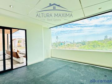 Lujosa Residencia en Venta Los Castaños Zona Andares Zapopan