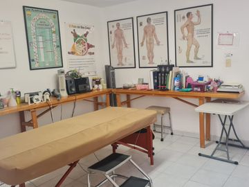 VENTA CASA CON CONSULTORIO MANSIONES DEL VALLE QUERETARO