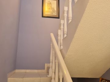 VENTA CASA CON CONSULTORIO MANSIONES DEL VALLE QUERETARO