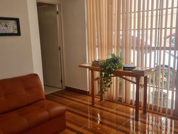 VENTA CASA CON CONSULTORIO MANSIONES DEL VALLE QUERETARO