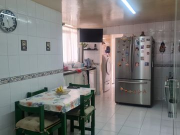 VENTA CASA CON CONSULTORIO MANSIONES DEL VALLE QUERETARO