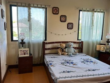 3 Bedroom Two Storey Modern Home At Taculing, Bacolod City