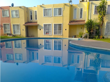 BONITA CASA EN VENTA