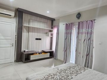 Dijual Rumah Samara Village Gading Serpong Tangerang Model Split Level Bagus Cantik Lokasi Nyaman Sangat Strategis