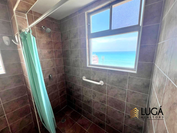 Departamento Dúplex totalmente amoblado en con vista al mar en venta, Sector Barbasquillo cerca a la Quadra Manta Ecuador