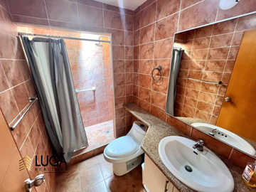 Departamento Dúplex totalmente amoblado en con vista al mar en venta, Sector Barbasquillo cerca a la Quadra Manta Ecuador