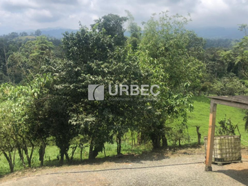 VENTA- Hacienda Productiva de venta en el Cantón Cumanda Provincia Chimborazo