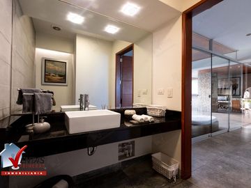 VENTA DE DEPARTAMENTO DUPLEX EN CERROS DE CAMACHO, SURCO