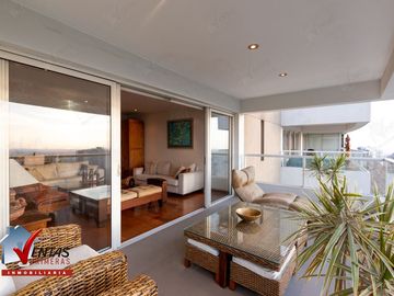 VENTA DE DEPARTAMENTO DUPLEX EN CERROS DE CAMACHO, SURCO