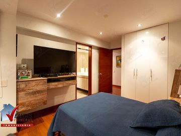 VENTA DE DEPARTAMENTO DUPLEX EN CERROS DE CAMACHO, SURCO