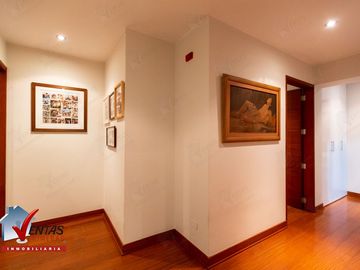VENTA DE DEPARTAMENTO DUPLEX EN CERROS DE CAMACHO, SURCO