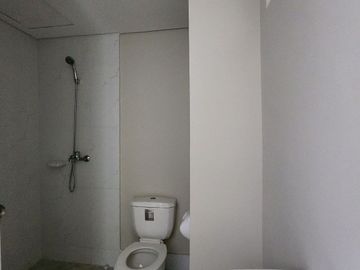 Rent to own studio condo in Mactan Cebu near Airport