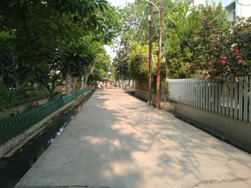 Dijual Rumah Hitung Tanah di Komplek Kavling Polri Jelambar LT 500 m2 Bisa Beli Separoh