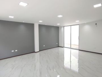 Casa de Venta en Mirasierra, Quito, Ecuador