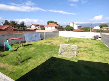 Casa de Venta en Mirasierra, Quito, Ecuador