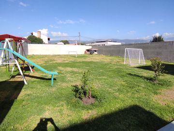 Casa de Venta en Mirasierra, Quito, Ecuador