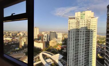 Condo for rent in Cebu City, Alcoves corner unit 1-br with direct access to mall