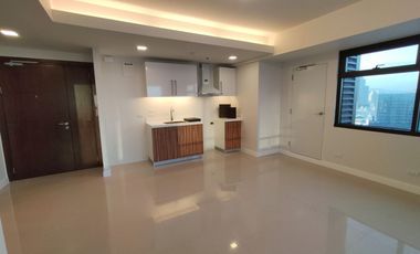 Condo for rent in Cebu City, Alcoves corner unit 1-br with direct access to mall