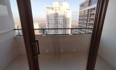 Condo for rent in Cebu City, Alcoves corner unit 1-br with direct access to mall