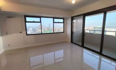 Condo for rent in Cebu City, Alcoves corner unit 1-br with direct access to mall