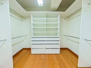 VENDO TRIPLEX 783M2 MALECON PAUL HARRIS BARRANCO
