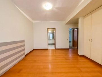 VENDO TRIPLEX 783M2 MALECON PAUL HARRIS BARRANCO