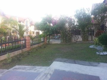Very Rare Property- Ridge, Overlooking in San Lazaro Race Tracl H&L 3km away from Southwoods in Carmona, Cavite