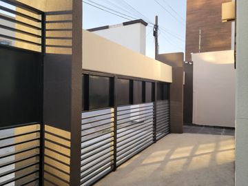 CASA EN VENTA EN EXCELENTE UBICACIÓN EN FRACC. PRIVADO