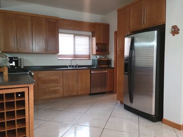 CASA EN VENTA EN EXCELENTE UBICACIÓN EN FRACC. PRIVADO