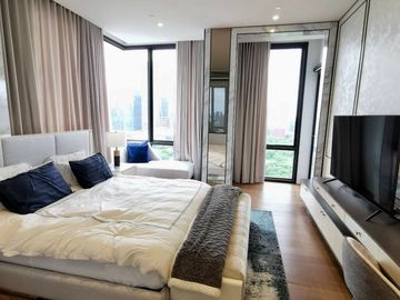 Muniq Langsuan 3+1bed 4bath + maid 2 kitchen 255.45sqm. 125 mil Lumpini view Am: 065619----