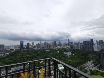 Muniq Langsuan 3+1bed 4bath + maid 2 kitchen 255.45sqm. 125 mil Lumpini view Am: 065619----