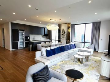 Muniq Langsuan 3+1bed 4bath + maid 2 kitchen 255.45sqm. 125 mil Lumpini view Am: 065619----