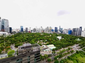 Muniq Langsuan 3+1bed 4bath + maid 2 kitchen 255.45sqm. 125 mil Lumpini view Am: 065619----