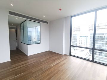 Muniq Langsuan 3+1bed 4bath + maid 2 kitchen 255.45sqm. 125 mil Lumpini view Am: 065619----