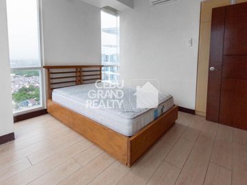 Furnished 2 Bedroom with Balcony for Sale in Mactan Lapu-Lapu