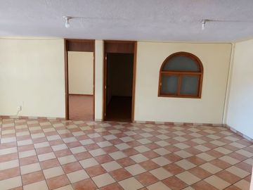 Remate!!! de Edificio en VENTA excelente zona con todos los servicios.