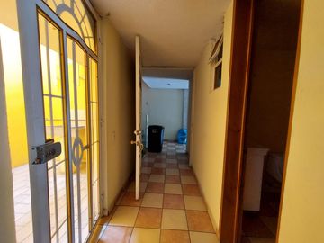 Remate!!! de Edificio en VENTA excelente zona con todos los servicios.