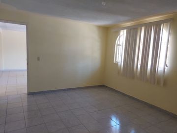 Remate!!! de Edificio en VENTA excelente zona con todos los servicios.