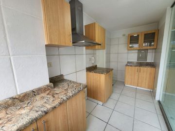 DEPARTAMENTO EN VENTA MIRAFLORES. VISTA EXTERIOR