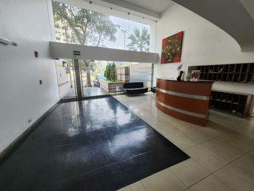 DEPARTAMENTO EN VENTA MIRAFLORES. VISTA EXTERIOR