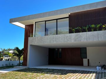 CASA EN VENTA EN FRACCIONAMIENTO EL DORADO BOCA DEL RIO