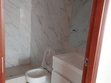 HERMOSO Y ELEGANTE DUPLEX EN SURCO