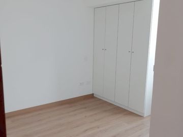 HERMOSO Y ELEGANTE DUPLEX EN SURCO