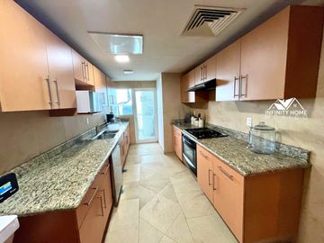 BAYVIEWGRAND VENTA PISO ALTO